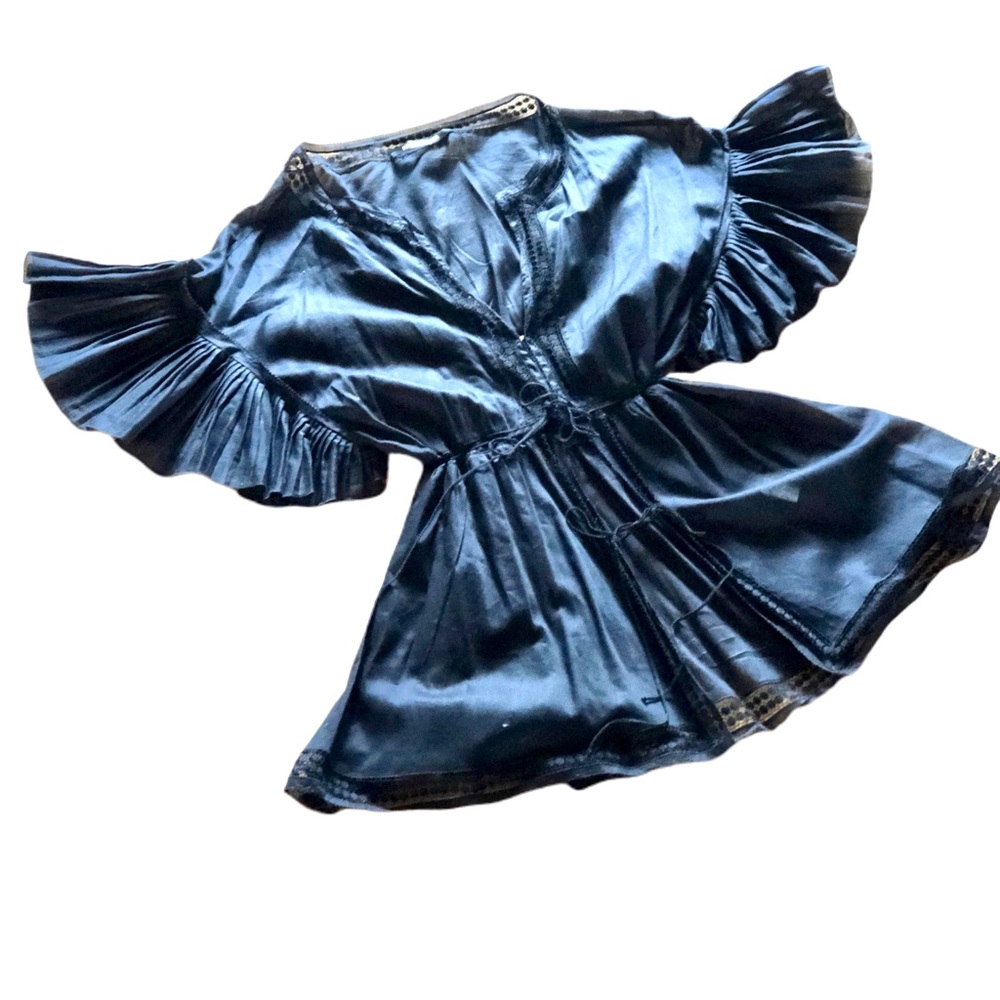 SALE ROBERTO CAVALLI TOP THAT WILL BLOW YOUR MIND!
